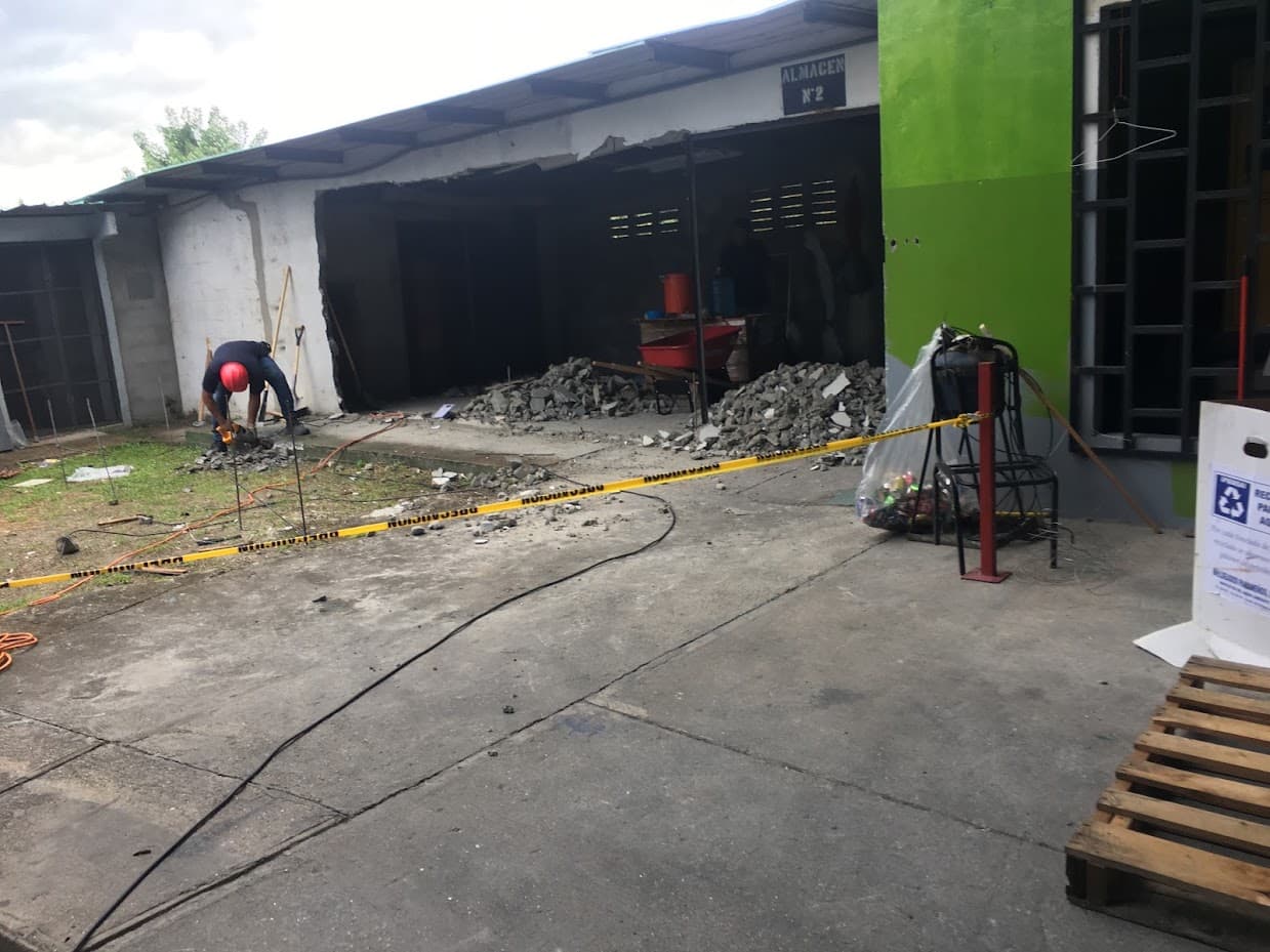 Remodelación de galeras de almacén — vista principal